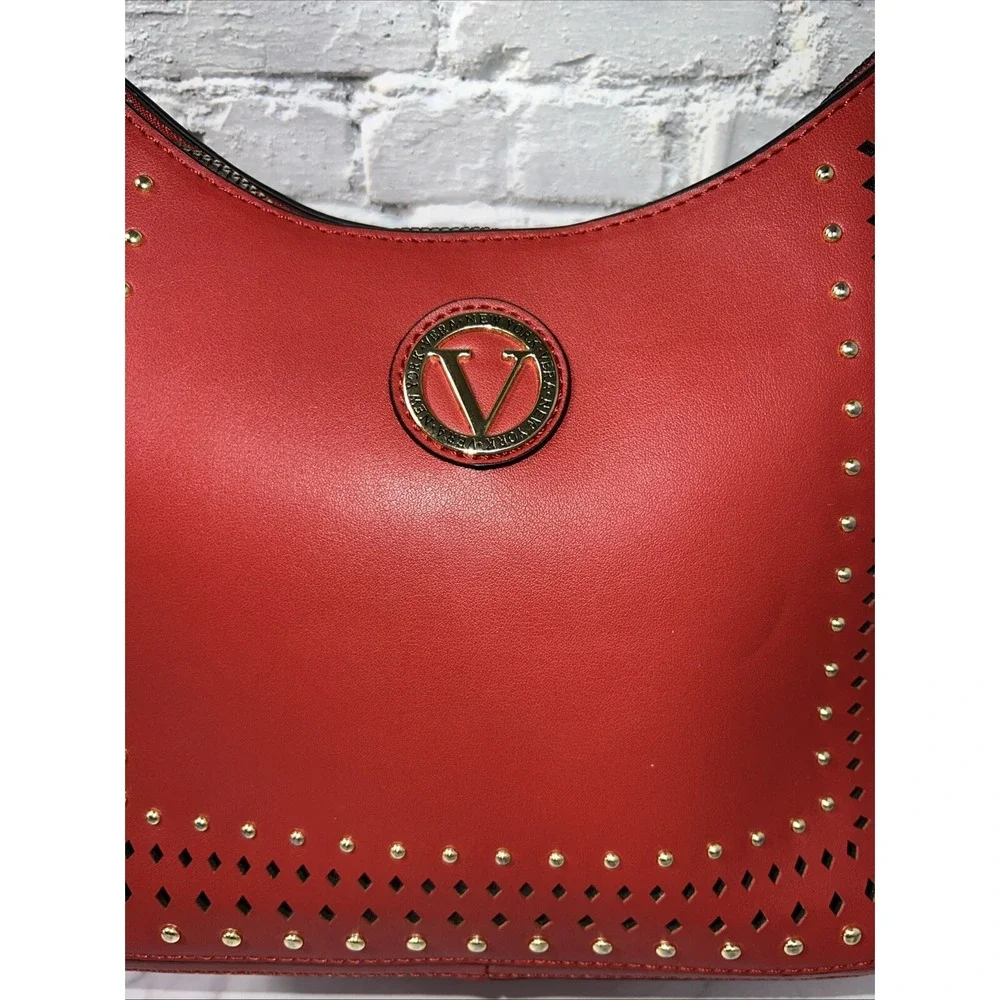 Vera New York purse, Style Name: Lizzy Hobo Style. Red ✅ Excellent Condition‎